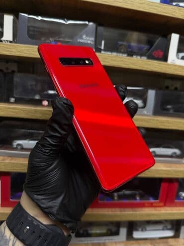 Samsung Galaxy S10 Plus, Б/у, 128 ГБ, цвет - Красный