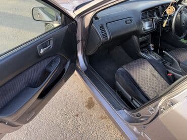 авто выхлоп: Honda Accord: 2002 г., 2 л, Автомат, Бензин, Седан — 8