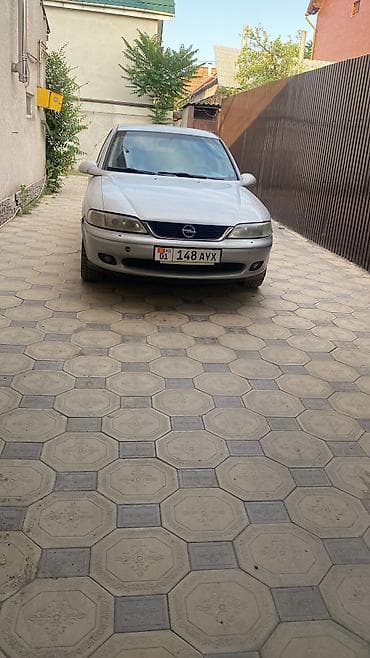 Opel Vectra: 2000 г., 2 л, Автомат, Бензин, Седан