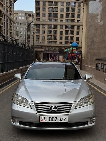 Lexus: Lexus ES: 2010 г., Автомат, Бензин, Седан — 1
