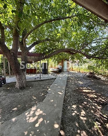 Кыймылсыз мүлк: 🏠Продается дом в с. Сокулук 🟡Комнаты: 7 🟡Участок: 18 соток 🟡Отопление — 4