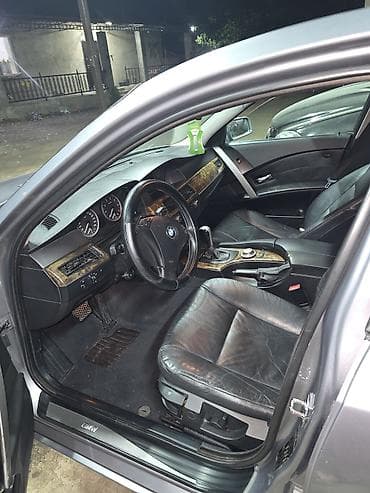 BMW 5 series: 2004 г., 3 л, Автомат, Бензин, Седан — 3