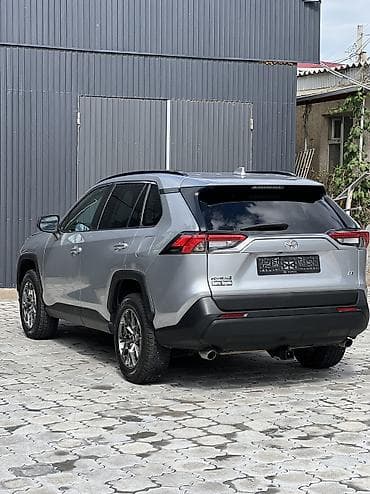 продаю рав4: Toyota RAV4: 2019 г., 2 л, Автомат, Бензин, Кроссовер — 4