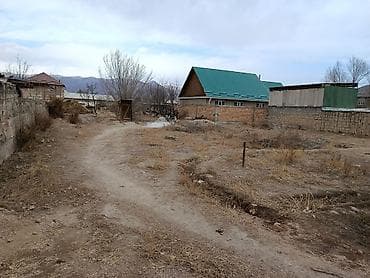 коттедж пальм бич: Кочкор ройонунан 5 болболуу Уй сатылат уч 8 сотых свет, суу баары бар — 9