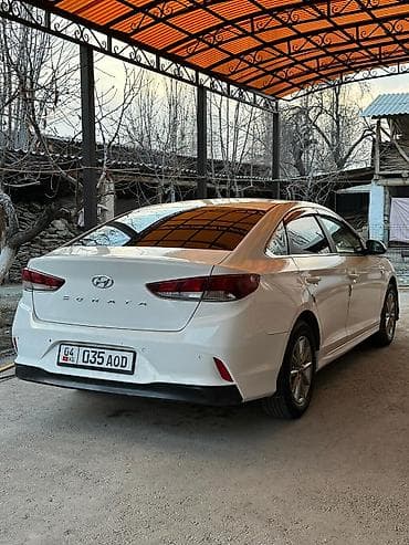 хендай аванте 2017: Hyundai Sonata: 2017 г., 2 л, Автомат, Газ, Седан — 4
