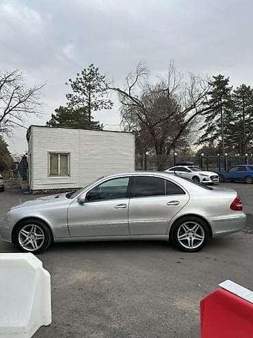 Mercedes-Benz E-Class: 2002 г., 3.2 л, Автомат, Бензин, Седан