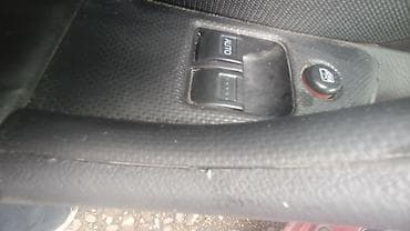 td 05: Honda Civic: 2003 г., Автомат, Бензин, Хэтчбэк — 9