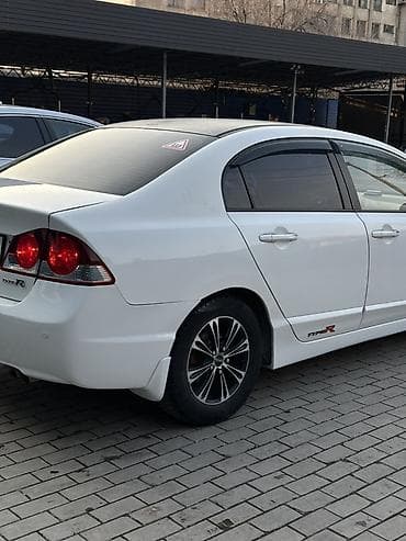 туманник: Honda Civic: 2007 г., 1.8 л, Автомат, Бензин, Седан — 5