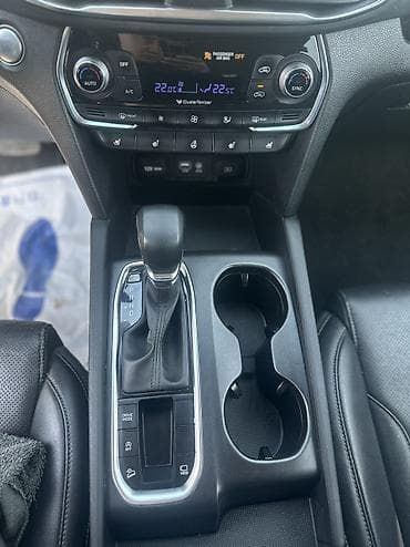 Продажа авто: Hyundai Santa Fe: 2019 г., 2 л, Автомат, Дизель, Кроссовер — 7