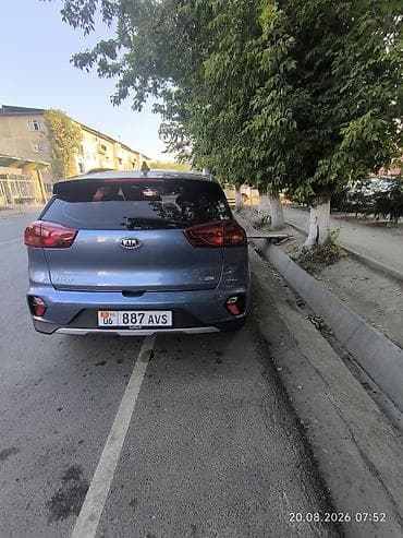 usb carplay: Kia Niro: 2020 г., Автомат, Гибрид, Кроссовер — 6