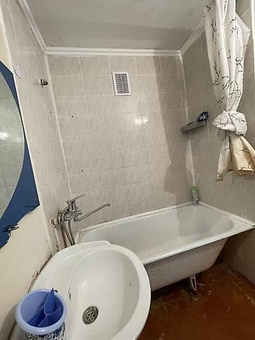 2 комнаты, 45 м², 7 мкр 104 серия, 4 этаж — 3