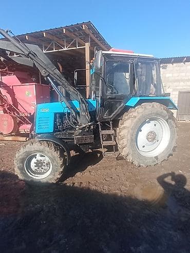 Трактор Беларус МТЗ-1025 с передним погрузчиком кун быстросём джойстик