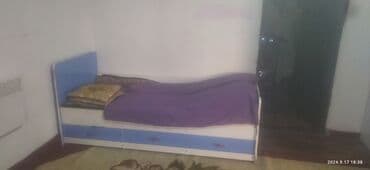 Детская гарнитура, Б/у, Для мальчика, цвет - Голубой, Самовывоз at lalafo.kg Детская гарнитура, Б/у, Для мальчика, цвет - Голубой, Самовывоз