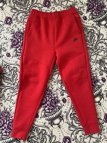 желтый пиджак: Спортивный костюм Nike Tech Fleece, красный Размер: M Новая модель — 1