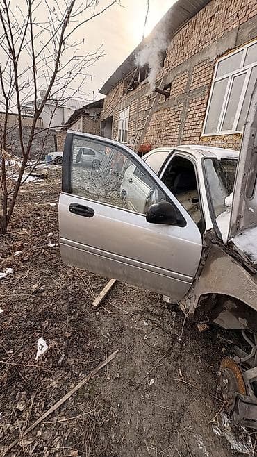 продам аварийное авто: Honda Civic: 1999 г., Седан — 6