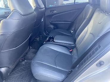 Транспорт: Toyota Prius: 2018 г., 1.8 л, Автомат, Гибрид, Лифтбек — 7
