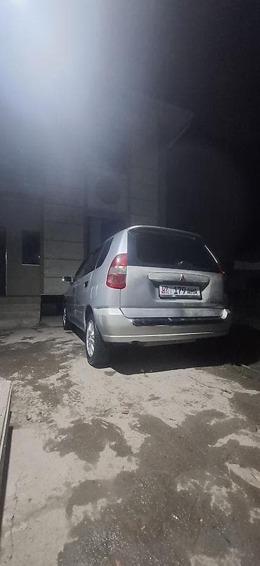 6: Mitsubishi Space Star: 2002 г., 1.6 л, Механика, Универсал — 3