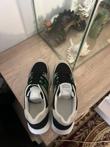 искры для обуви: Мужские кроссовки, 43, Новый, цвет - Черный, Самовывоз, Платная доставка — 3