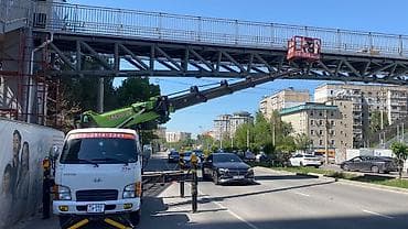 краны услуги: Стрела 28 м, 300 т — 1
