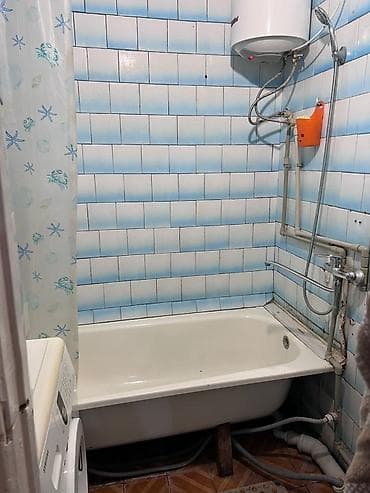 дом полечудес: 3 комнаты, 65 м², 105 серия, 1 этаж, Старый ремонт — 8
