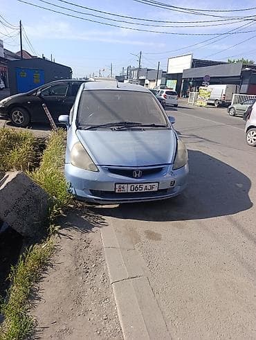 Honda Fit: 2002 г., 1.3 л, Вариатор, Бензин, Хетчбек