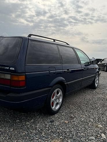 Транспорт: Volkswagen Passat Variant: 1991 г., 1.8 л, Кол менен иштөөчү, Бензин, Универсал — 7