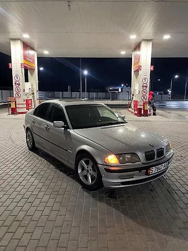 BMW 3 series: 2001 г., 2 л, Механика, Бензин, Седан at lalafo.kg BMW 3 series: 2001 г., 2 л, Механика, Бензин, Седан