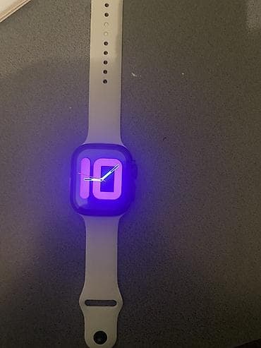 samsung 7: Смарт‑часы в стиле Apple Watch (корпус прямоугольный с закруглёнными — 3