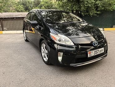 капот ласетти: Toyota Prius: 2012 г., 1.8 л, Вариатор, Гибрид, Хэтчбэк — 1