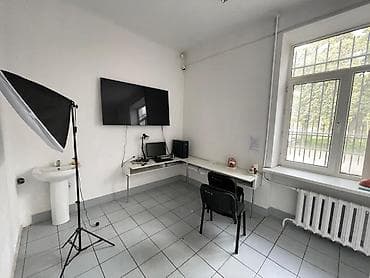 Кыймылсыз мүлк: Кеңселерди ижаралоо, 188 м², Турак комплексинде, 1-катар, Өзүнчө кире бериши менен — 2