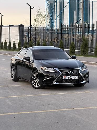 Lexus ES: 2014 г., 2.5 л, Вариатор, Гибрид, Седан