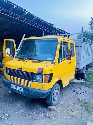 Жеңил жүк ташуучу унаа, Mercedes-Benz, Дубль, 3 т, Колдонулган — 1