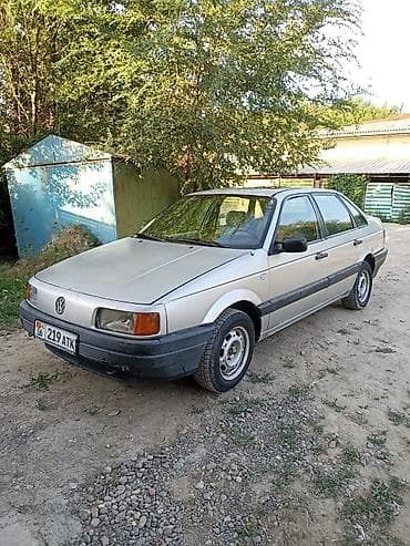 Транспорт: Volkswagen Passat: 1989 г., 1.8 л, Механика, Бензин, Седан — 1