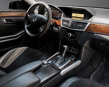 Транспорт: Mercedes-Benz E-Class: 2010 г., 1.8 л, Автомат, Бензин, Седан — 4