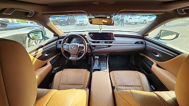 Lexus: Lexus ES: 2019 г., 2.5 л, Автомат, Гибрид, Седан — 3