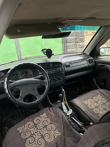 volkswagen polo 2018: Volkswagen : 1993 г., Механика, Бензин, Седан — 5