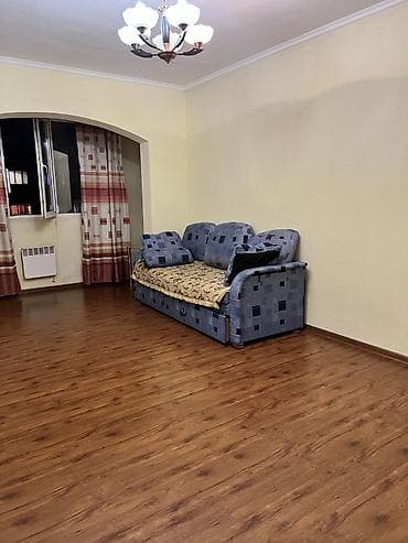 сдаю квартиру мкр улан: 1 комната, 45 м², 106 серия, 5 этаж, Старый ремонт — 5