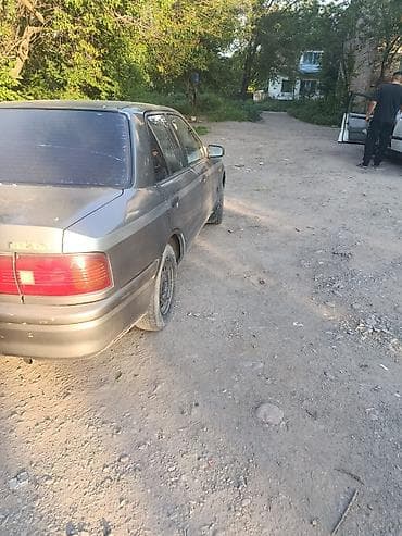 Унаа сатуу: Mazda 323: 1994 г., 1.6 л, Автомат, Бензин, Седан — 2