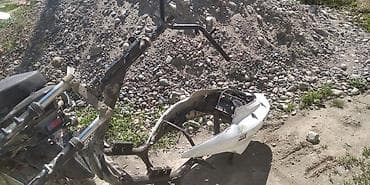 2 4 д: Рама — 1