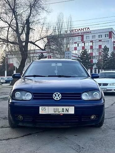 Volkswagen: Volkswagen Golf: 2002 г., 2 л, Механика, Бензин, Хэтчбэк — 1