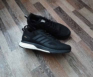 Мужские кроссовки, 42, Adidas, Новый, цвет - Черный, Самовывоз