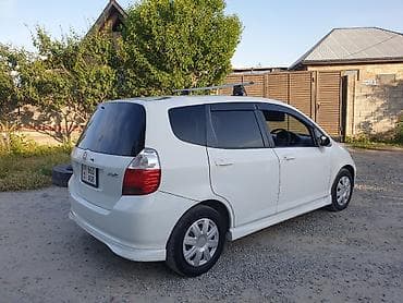 вид машина: Honda Fit: 2003 г., 1.5 л, Вариатор, Бензин, Хэтчбэк — 4