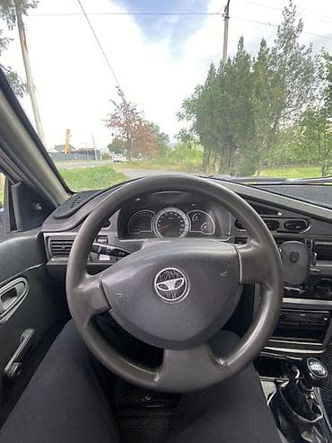 devo matiz: Daewoo Nexia: 2010 г., Механика, Бензин, Седан — 6
