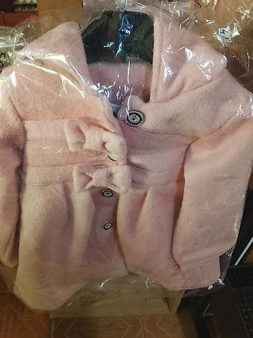 Детское пальто с капюшоном, розовое. - Теплое, мягкое на ощупь