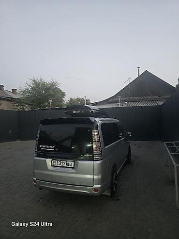 капот на марк 2: Honda Stepwgn: 2005 г., 2 л, Автомат, Газ, Минивэн — 7