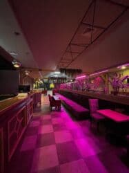 куплю коммерческую недвижимость с арендаторами: Продаётся коммерческая недвижимость — действующее кафе в самом центре — 16