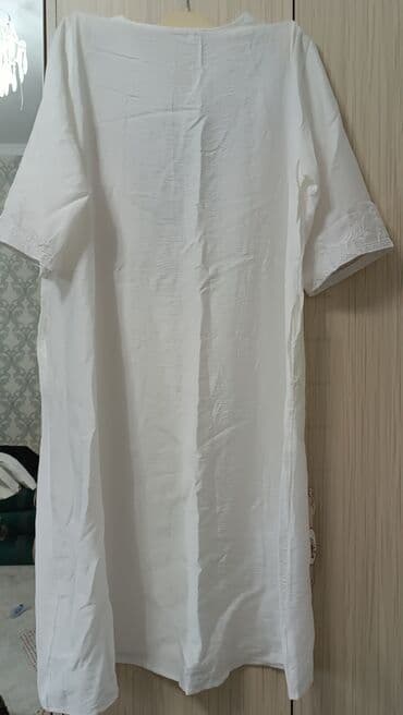 льняное платье халат: Белое платье-туника с вышивкой - Цвет: белый - Фасон: свободный — 1