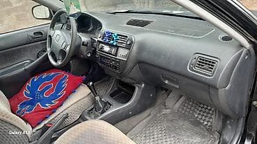 tesla model 3: Honda Civic: 1996 г., 1.4 л, Механика, Бензин, Седан — 4