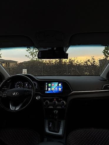 byd e9: Hyundai Elantra: 2018 г., 1.6 л, Автомат, Бензин, Седан — 7