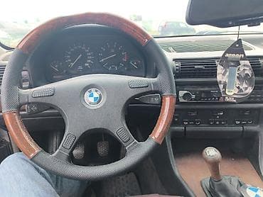 круглый: BMW 7 series: 1991 г., 3 л, Механика, Бензин, Седан — 9